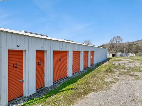 215 Choctaw Ridge Rd, Liberty, TN 37095