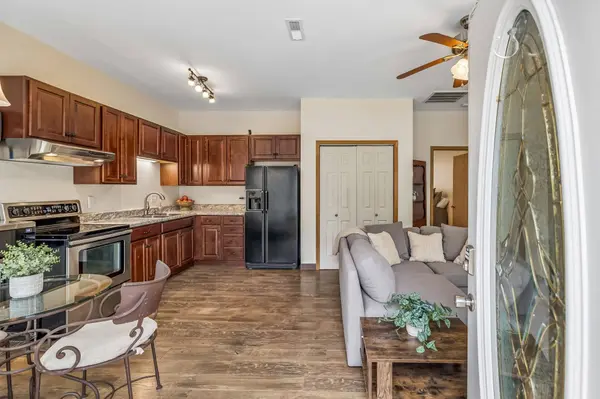 18 York Ln, Elmwood, TN 38560