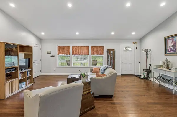 2 Hickman Creek Rd #N, Hickman, TN 38567