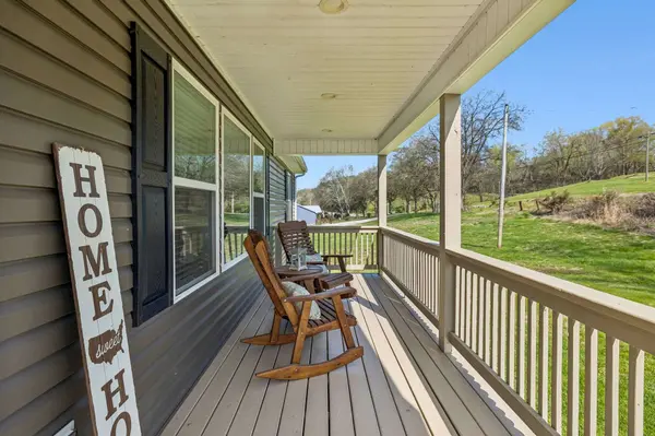 2 Hickman Creek Rd #N, Hickman, TN 38567