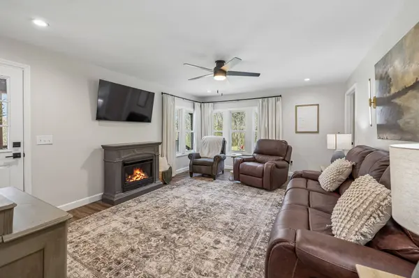 126 Rogers Rd, Gordonsville, TN 38563