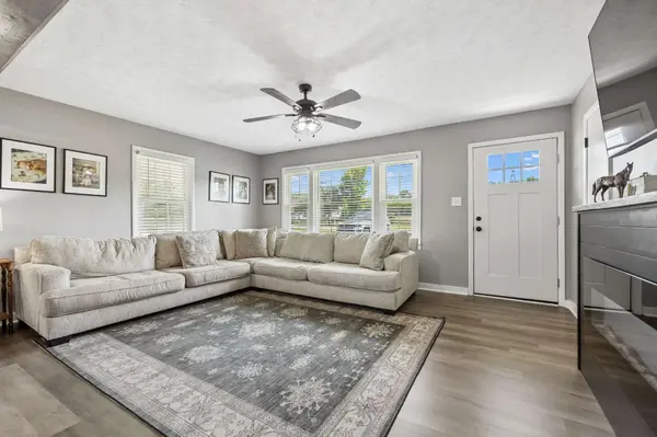 161 Kempville Hwy, Pleasant Shade, TN 37145