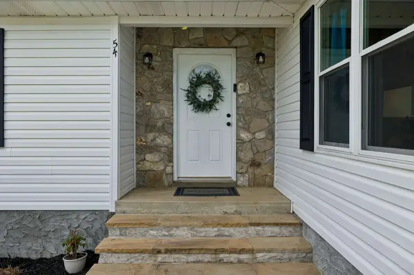 54 Hickman Hwy, Gordonsville, TN 38563