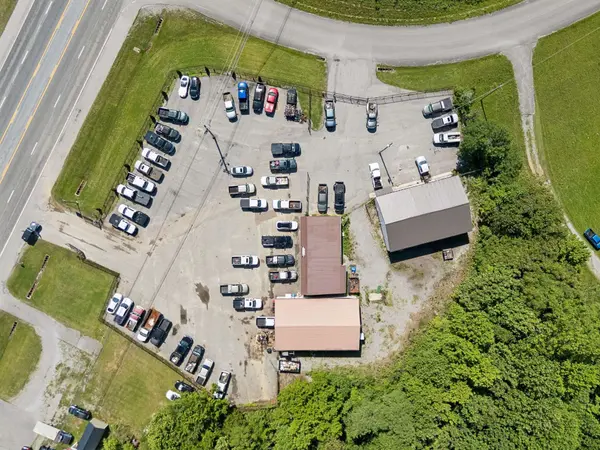 3205 Nashville Hwy, Smithville, TN 37166