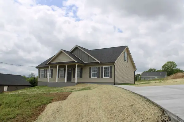 111 Alice Preston Loop, Gordonsville, TN 38563