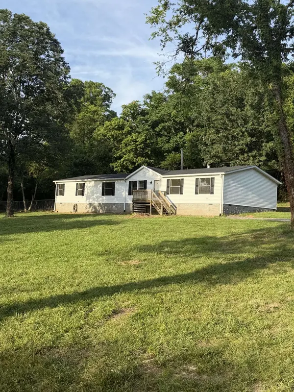 21 Vantrease Rd, Brush Creek, TN 38547