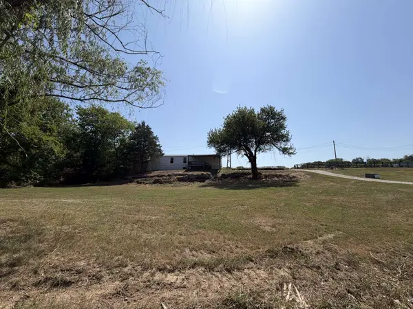 177 Spurlock Ln #&  155 Spurlock Ln, Hickman, TN 38567