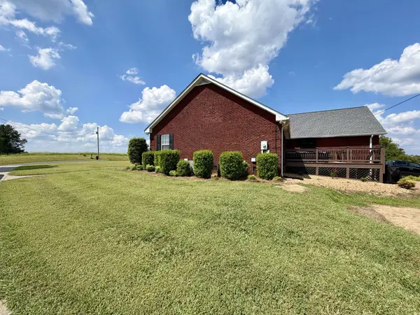 533 Rome Rd, Riddleton, TN 37151