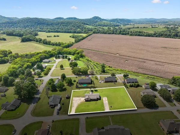 11 Hills Dale Ln #W, Carthage, TN 37030