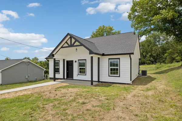 150 Alice Preston Loop, Gordonsville, TN 38563