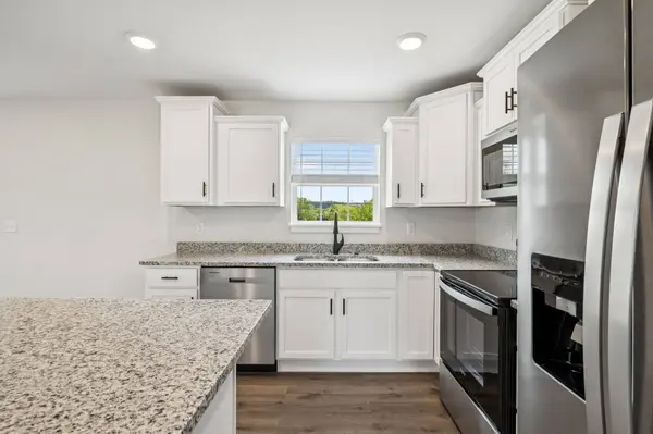 118 Crows Hill Drive, Gordonsville, TN 38563