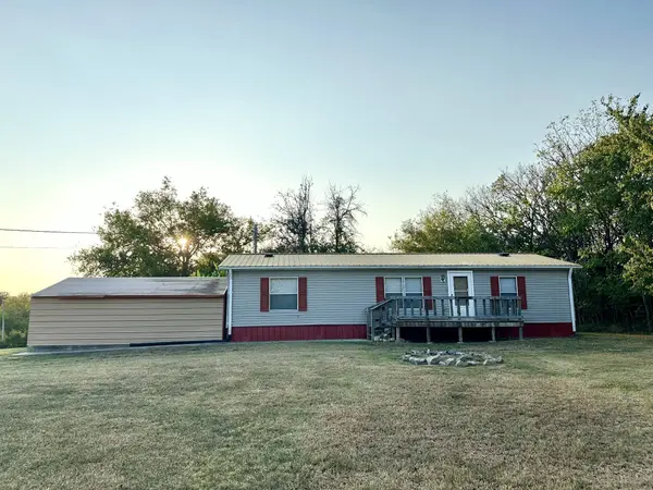 20 Bourn Ln, Brush Creek, TN 38547