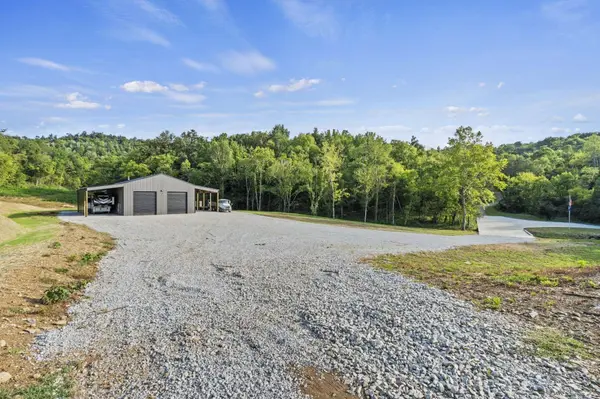 215 Hickman Creek Road S, Hickman, TN 38567