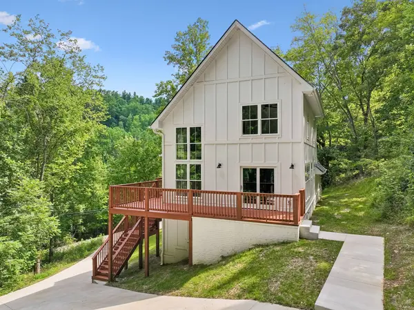 670 Harbor Dr, Lancaster, TN 38569