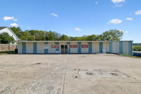 193 Main Street E, Gordonsville, TN 38563