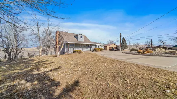 312 Hillcrest Avenue, Rangely, CO 81648-3107