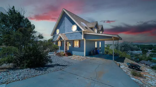 208 Hillcrest Circle, Rangely, CO 81648-3110