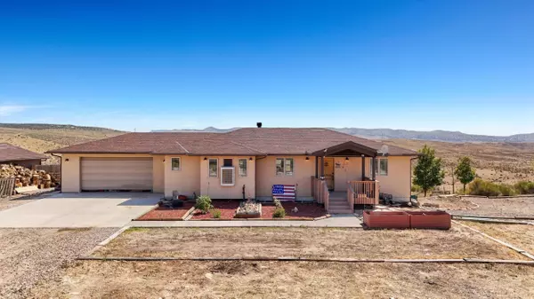 7032 County Road 2, Rangely, CO 81648-9765