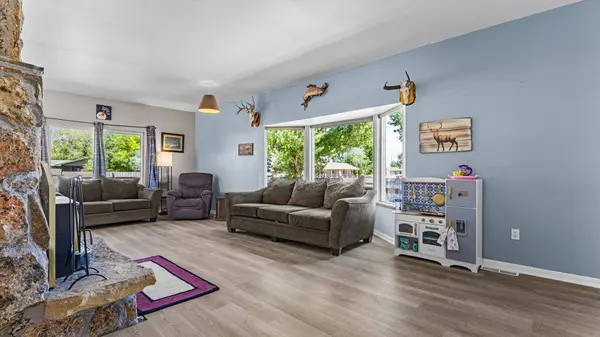 505 S White Avenue, Rangely, CO 81648-2103