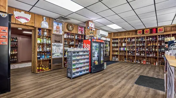 719 E Main Street, Rangely, CO 81648-3211