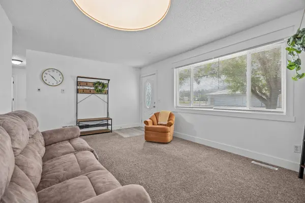 744 E Rio Blanco Avenue, Rangely, CO 81648-3210