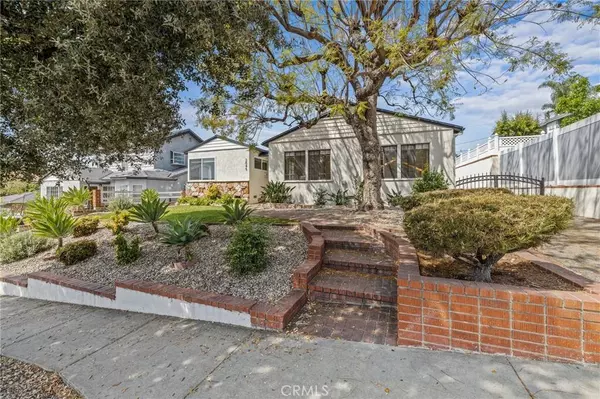 3045 Scott Road, Burbank, CA 91504