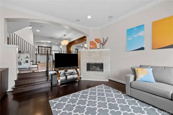 721 E Olive AVE, Burbank, CA 91501