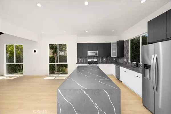 914 N Catalina ST, Burbank, CA 91505