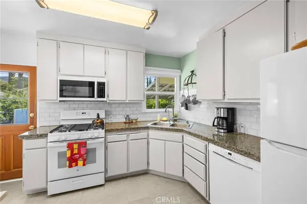 304 S Lomita, Burbank, CA 91506