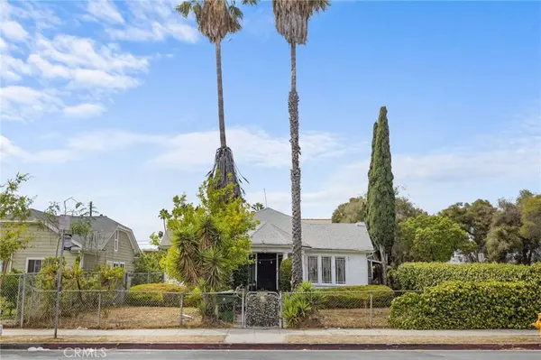 1185 Edgemont, Los Angeles, CA 90026