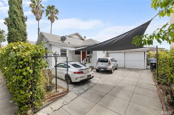 1185 Edgemont, Los Angeles, CA 90026