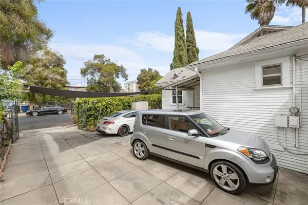 1185 Edgemont, Los Angeles, CA 90026