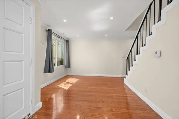 528 E. San Jose Ave #110, Burbank, CA 91501