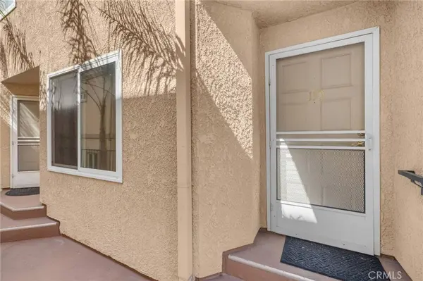528 E. San Jose Ave #110, Burbank, CA 91501