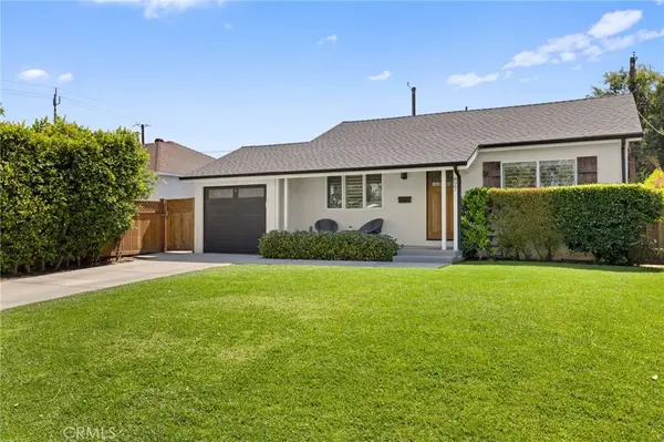 827 N Lamer, Burbank, CA 91506