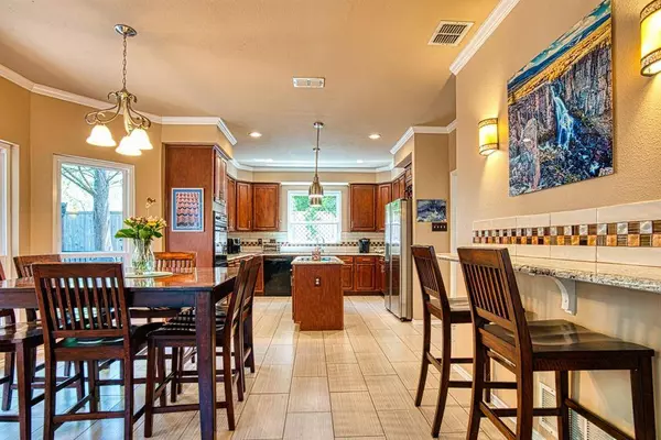 1727 Parkwood Drive, Grapevine, TX 76051