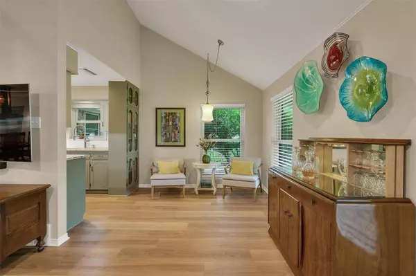 515 S Dallas Avenue, Lancaster, TX 75146