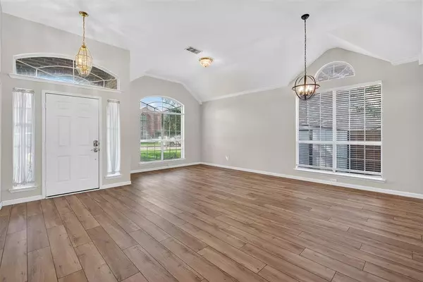 1420 Bosher Drive, Cedar Hill, TX 75104