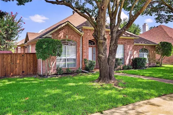 1420 Bosher Drive, Cedar Hill, TX 75104