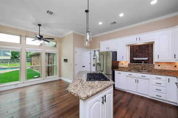 6100 Lansford Lane, Colleyville, TX 76034