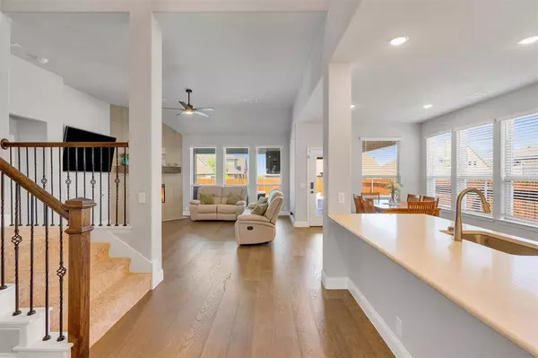 1008 Moss Grove Trail, Justin, TX 76247