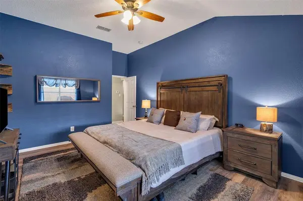 10240 Brea Canyon Road, Fort Worth, TX 76108