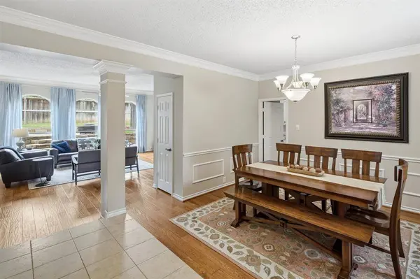 5219 Shadow Glen Drive, Grapevine, TX 76051