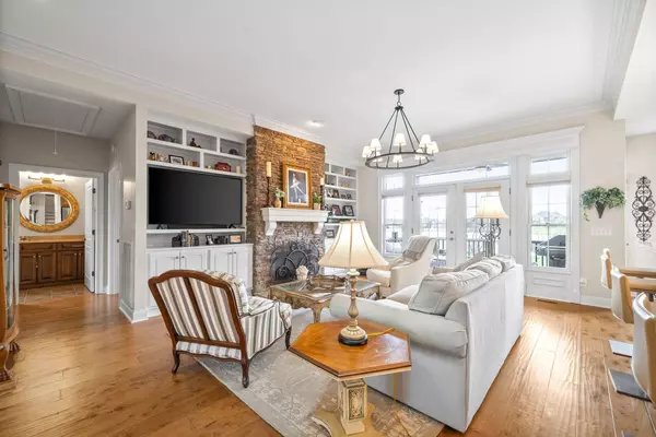 1548 Green Grove Way, Clarksville, TN 37043