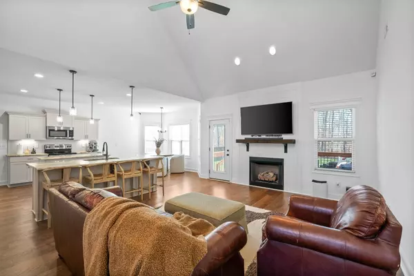 3309 Dabney Ln, Clarksville, TN 37043