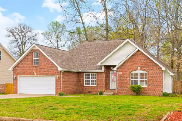 1841 Darlington Dr, Clarksville, TN 37042