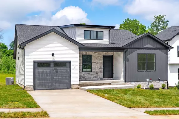 185 Dewberry Ct, Clarksville, TN 37042