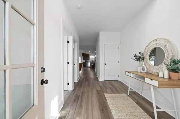 189 Dewberry Ct, Clarksville, TN 37042