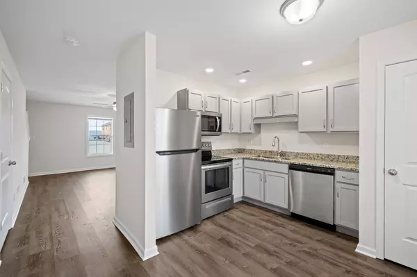 3277 Tower Dr #H, Clarksville, TN 37042