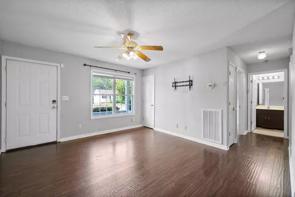 1628 Hannibal Dr, Oak Grove, KY 42262